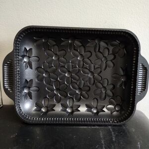 Daisy Cake Pan